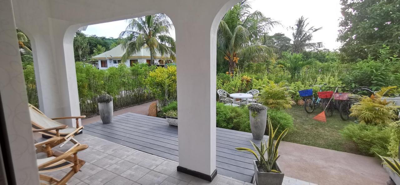 Chez Marva Grande Villa Corossol 3 A 12 Personnes La Digue Exterior photo