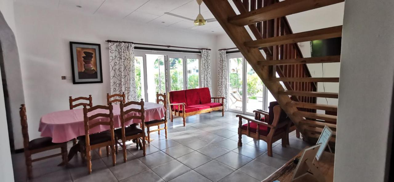 Chez Marva Grande Villa Corossol 3 A 12 Personnes La Digue Exterior photo